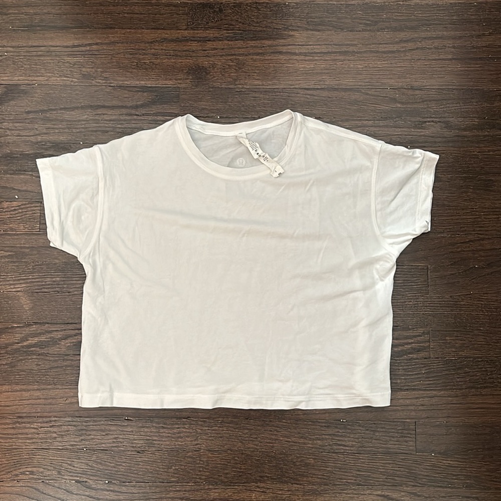 Lululemon short sleeve shirt​